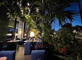 Scale Restaurant - MAP Hotel