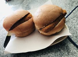 Thinesh Bakery and Restaurent