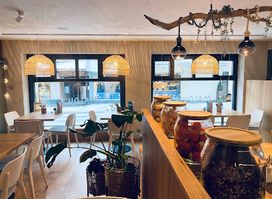 Malou's Café & Diner