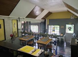 L Bistro Square