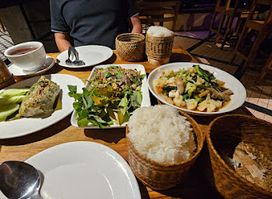 Khop Chai Deu