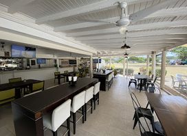 Panenka Bar & Grill