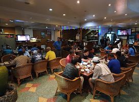 Cafe House