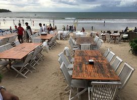 Menega Cafe