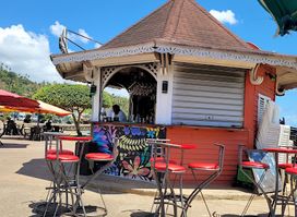Glamour Restaurant Snack Bar