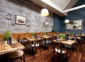 Dela Restaurant