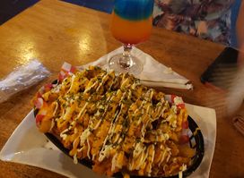 Di Turf Sports Lounge