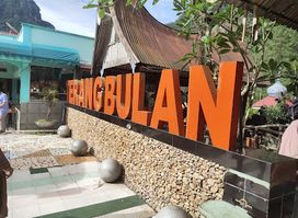 Terang Bulan Restaurant