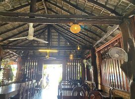មហាលាភ​ Mohaleap Restaurant