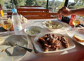 SHENA THE FARM Boutique & Restaurant