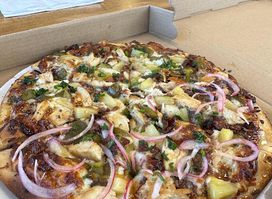 Lakers Burgers and Pizzeria