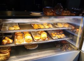 Orient Bakery and Family Restaurant
