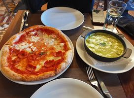 Una Pizza Tripoli