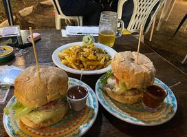 Chef na Van burgers and boardgames