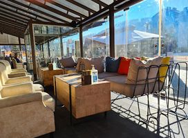 Veranda lounge-zone
