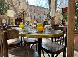 Les Petit Bistrot