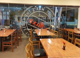 Max's RESTAURANT