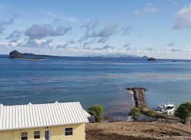 Cassada Bay Resort (The Lookout Lounge Restaurant & Bar)