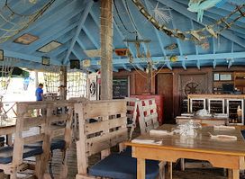 Pelican Pier / Pelican Nest Restaurant