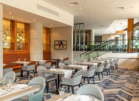 Caprice Restaurant at Crowne Plaza Reading East
