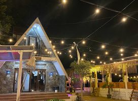 La Cabin (Cafe dan Resto)