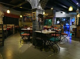 STEFANO'S Italian Restaurant & Mozambican Bar