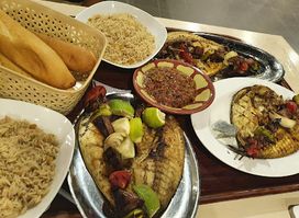 مطعم الساحل - مشاوي السبعة