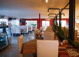 Zubi Dubi Restaurant