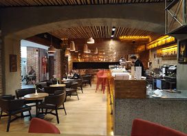Corassini grill & wine