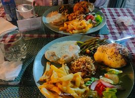 Le Comptoir by Chahinez