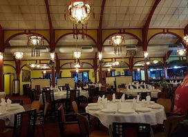Vineyard Palace Restaurant