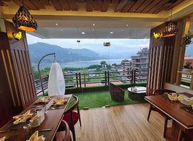Crown Restro And Lounge