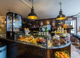 Cafe Karisma