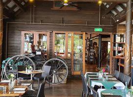 Secrets on The Lake - Dining on the Deck cafe
