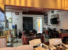 Sunset Holidays & Restaurant Huraa