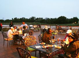 Crocodile Pools River Safaris & Chalets