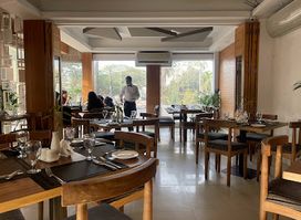 Tawa Restaurant & Bakery