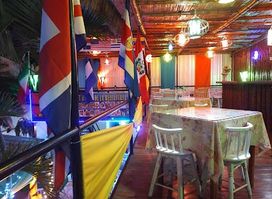 La Bella Italia Seafood & Sports Bar