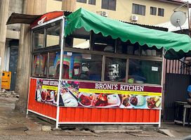 Broni’s kitchen Bantama high street