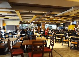 Restaurante La Merced Aurora