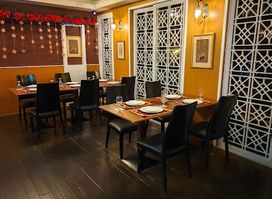 Zaika Restaurant (Zaika உணவகம்/ज़ाइक़ा रेस्टोरेंट)
