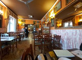 Cézár Étterem - Ristorante Italiano - Tengeri halkülönlegességek