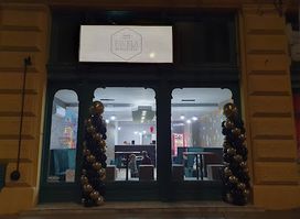 Favela Burger Bar