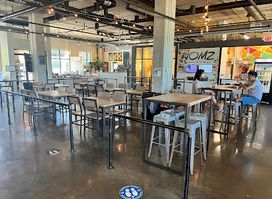 NOMZ - Restaurant & Bar - Akron, OH