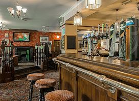 The Bell On The Green - Pub, Bar and Indian Restaurant