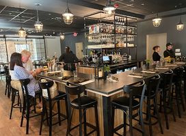 555 North Restaurant