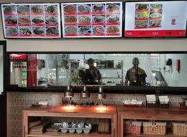 Taste of Asia, Bo Vallon