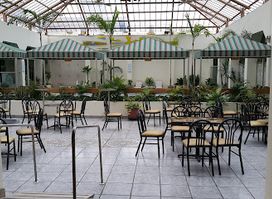El Malecón Restaurant