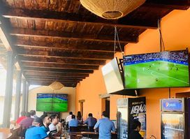 La Esquina Bistro