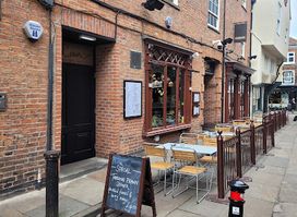 Kennedy's Bar & Restaurant